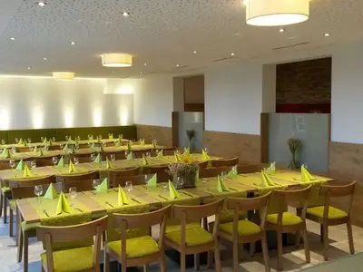 Doppelzimmer für 2 Personen (20 m²) in Oedheim 8/10