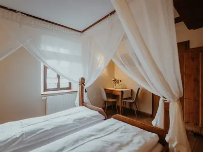 Doppelzimmer für 2 Personen (15 m²) in Oppurg 4/10