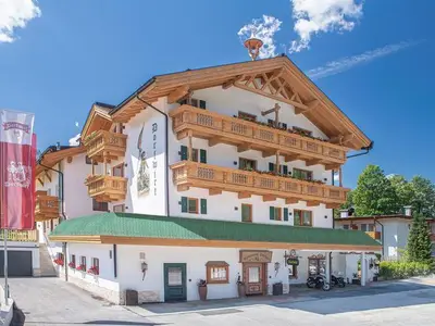 Doppelzimmer für 2 Personen (20 m²) in Pertisau 1/9
