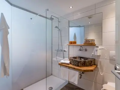 Doppelzimmer für 3 Personen (22 m²) in Pertisau 5/10