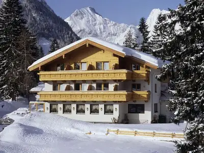 Doppelzimmer für 2 Personen (27 m²) in Pertisau 2/10