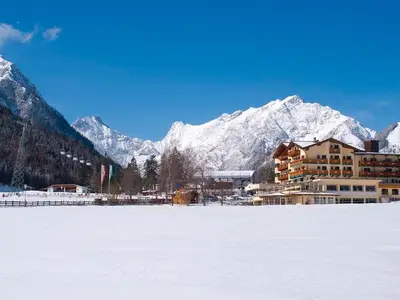 Doppelzimmer für 4 Personen (35 m²) in Pertisau 5/10
