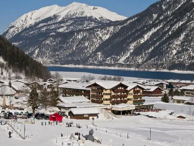 Doppelzimmer für 4 Personen (35 m²) in Pertisau 9/10