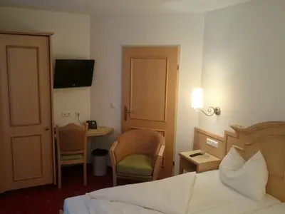 Doppelzimmer für 2 Personen in Plank am Kamp 2/4