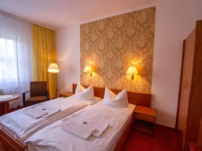 Doppelzimmer für 2 Personen (25 m²) in Plau am See 3/10