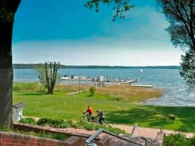 Doppelzimmer für 2 Personen (25 m²) in Plau am See 4/10
