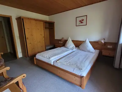 Doppelzimmer mit Balkon