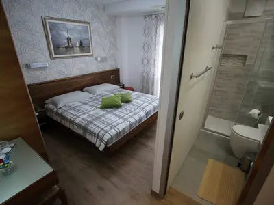 Doppelzimmer für 2 Personen (20 m²) 6/10