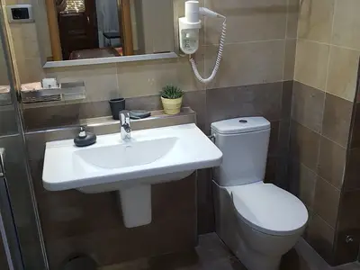 Doppelzimmer für 2 Personen (28 m²) 7/10