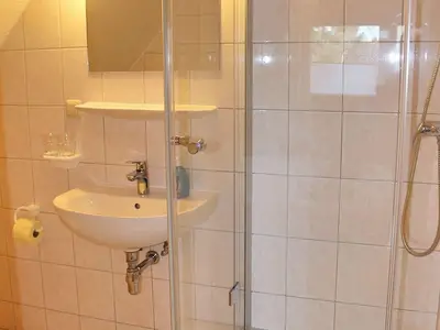 Doppelzimmer für 2 Personen (20 m²) in Prerow 7/10