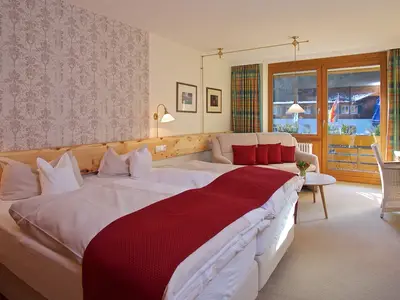 Yachthotel Chiemsee Doppelzimmer Westseite - Zimmerbeispiel