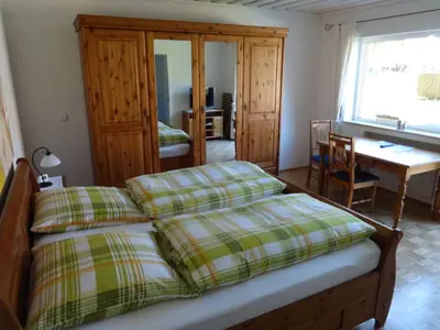 Doppelzimmer für 2 Personen in Prien Am Chiemsee 2/9