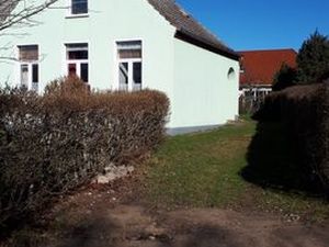 18311615-Doppelzimmer-2-Putgarten-300x225-2