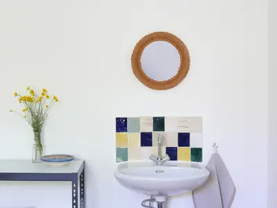 Zimmer Mitte Waschbecken