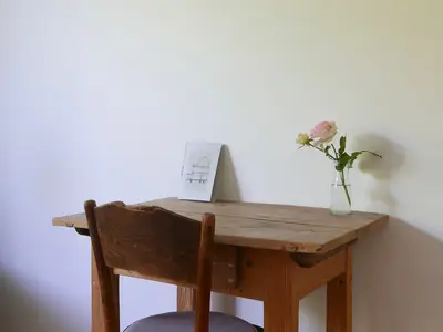 Zimmer Mitte Schreibtisch