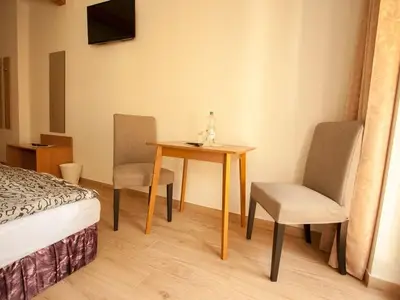Doppelzimmer für 2 Personen (18 m²) in Ralbitz-Rosenthal 7/10