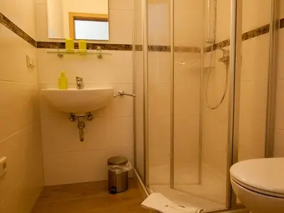 Doppelzimmer für 2 Personen (18 m²) in Ralbitz-Rosenthal 9/10