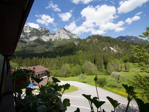 23307879-Doppelzimmer-2-Ramsau-300x225-1