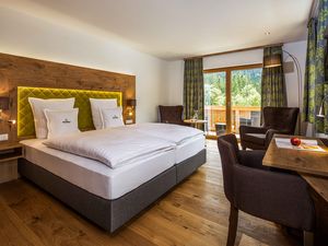 23307540-Doppelzimmer-3-Ramsau-300x225-4