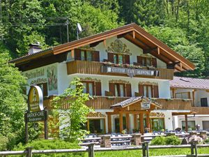 23307580-Doppelzimmer-1-Ramsau-300x225-1