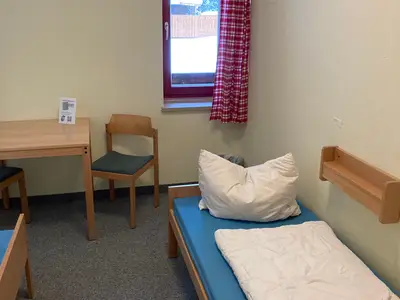 Doppelzimmer Bergseite (Beispiel 1)