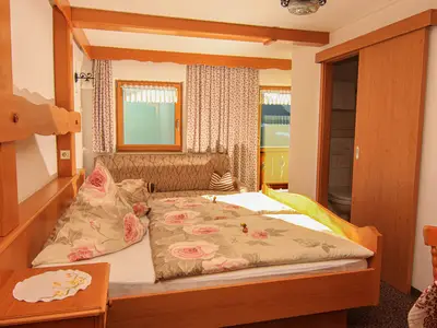 Schlafbereich mit Couch