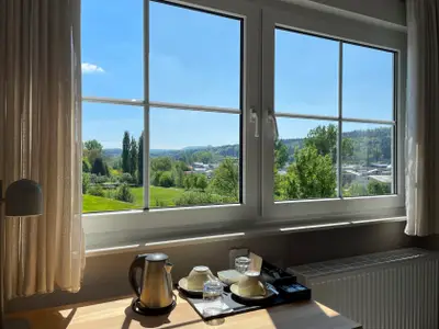 Zimmer 5 - Aussicht in die Natur, Burg Hohenzollern