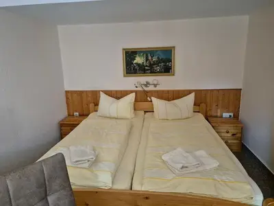 Doppelzimmer für 2 Personen (10 m²) in Rechenberg-Bienenmühle 10/10