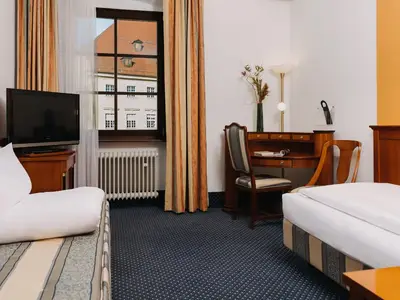 Doppelzimmer für 2 Personen (21 m²) in Regensburg 6/7