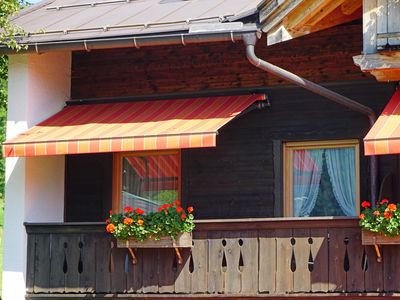 Haus Zauner Balkon Röhrender Hirsch Westseite