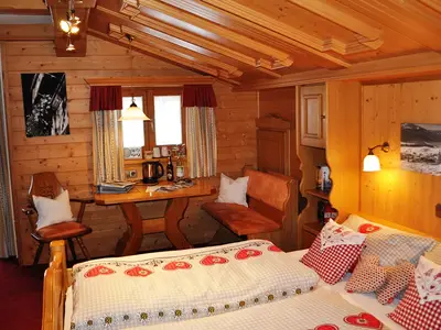 Doppelzimmer für 2 Personen in Reit im Winkl 3/6