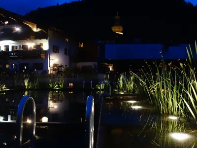 Aussenansicht Nacht