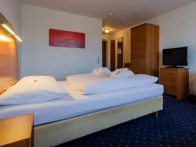 Doppelzimmer für 4 Personen in Reutlingen 2/3