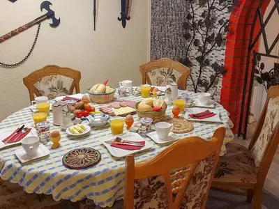 Doppelzimmer für 2 Personen (14 m²) in Ribnitz-Damgarten 5/10