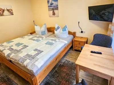 Doppelzimmer für 2 Personen (14 m²) in Ribnitz-Damgarten 10/10