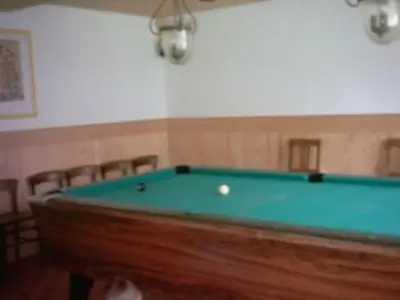Billiard.jpg