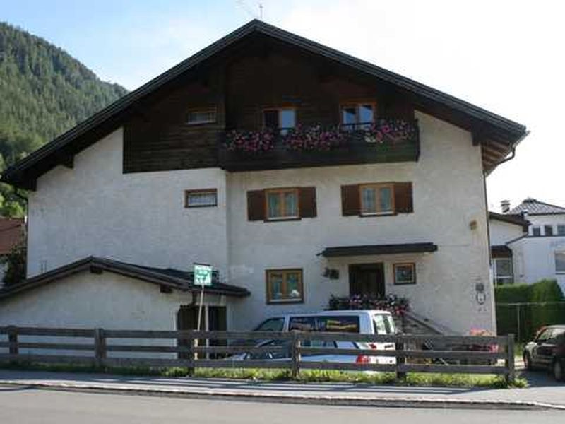 19216265-Doppelzimmer-2-Ried im Oberinntal-800x600-0