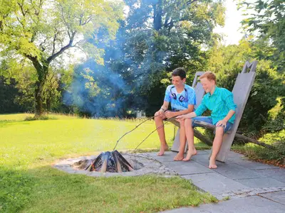 Lagerfeuer und Grillplatz immer nutzbar