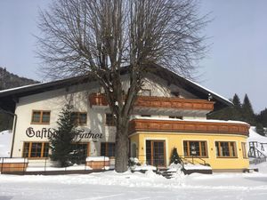 Doppelzimmer für 2 Personen in Rohr im Gebirge