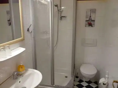 Doppelzimmer für 2 Personen (15 m²) in Rostock 9/10