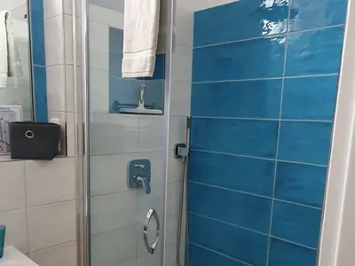 Doppelzimmer für 2 Personen (25 m²) in Rostock 6/9