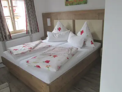 Doppelbett Zimmer Fichte