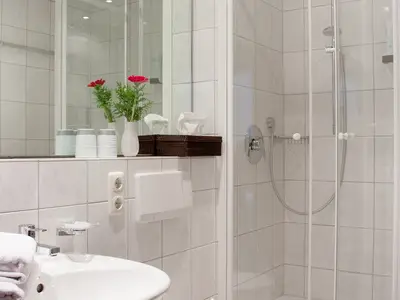 Beispiel Doppelzimmer Bad