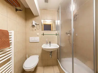 Gästezimmer Nr. 6: Bad