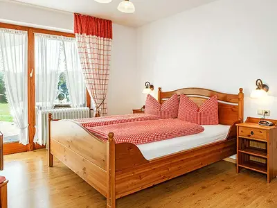 Zimmer 4-Blick auf die schöne Südterrasse