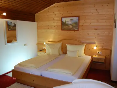 Doppelzimmer für 2 Personen in Ruhpolding 2/6