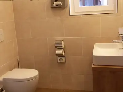 Badezimmer  Doppelzimmer 33, 34, 35, 37, 42 & 43