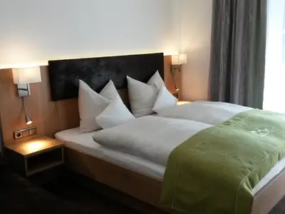 Doppelzimmer 33, 34, 35, 37, 42 & 43 buchbar für 2-3 Personen