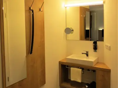 Familienzimmer seperater Waschplatz Zimmer 38