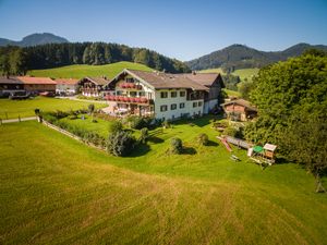 15209194-Doppelzimmer-2-Ruhpolding-300x225-1